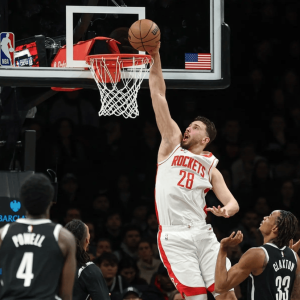 火箭五小强走到生涯分叉口 新秀红利耗光后该怎么办？